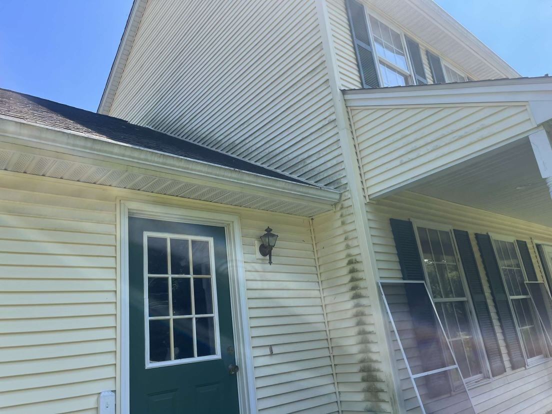Exterior soft washing before and after in Massachusetts