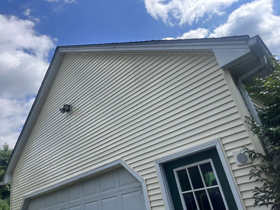 Window and trim cleaning in Massachusetts